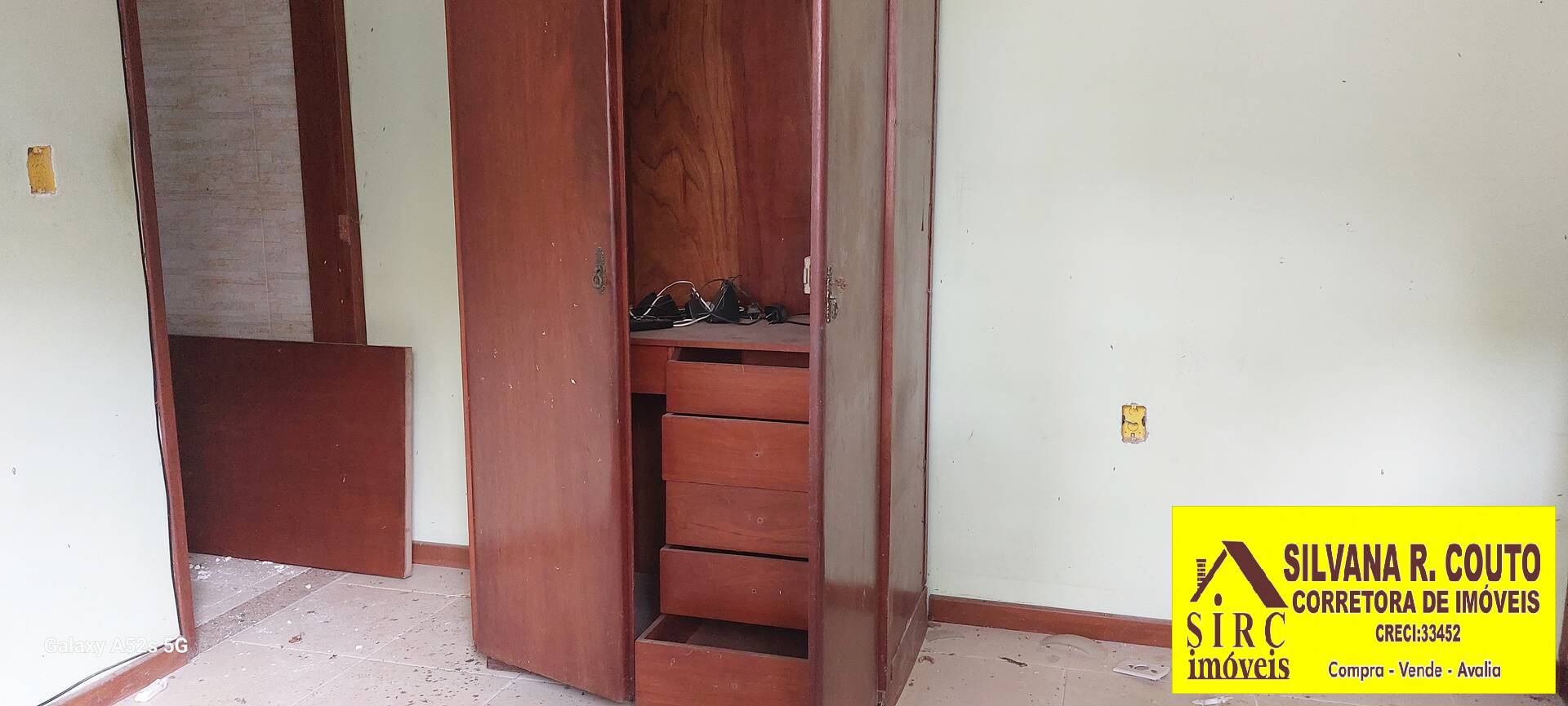 Chácara à venda com 3 quartos, 1400m² - Foto 18