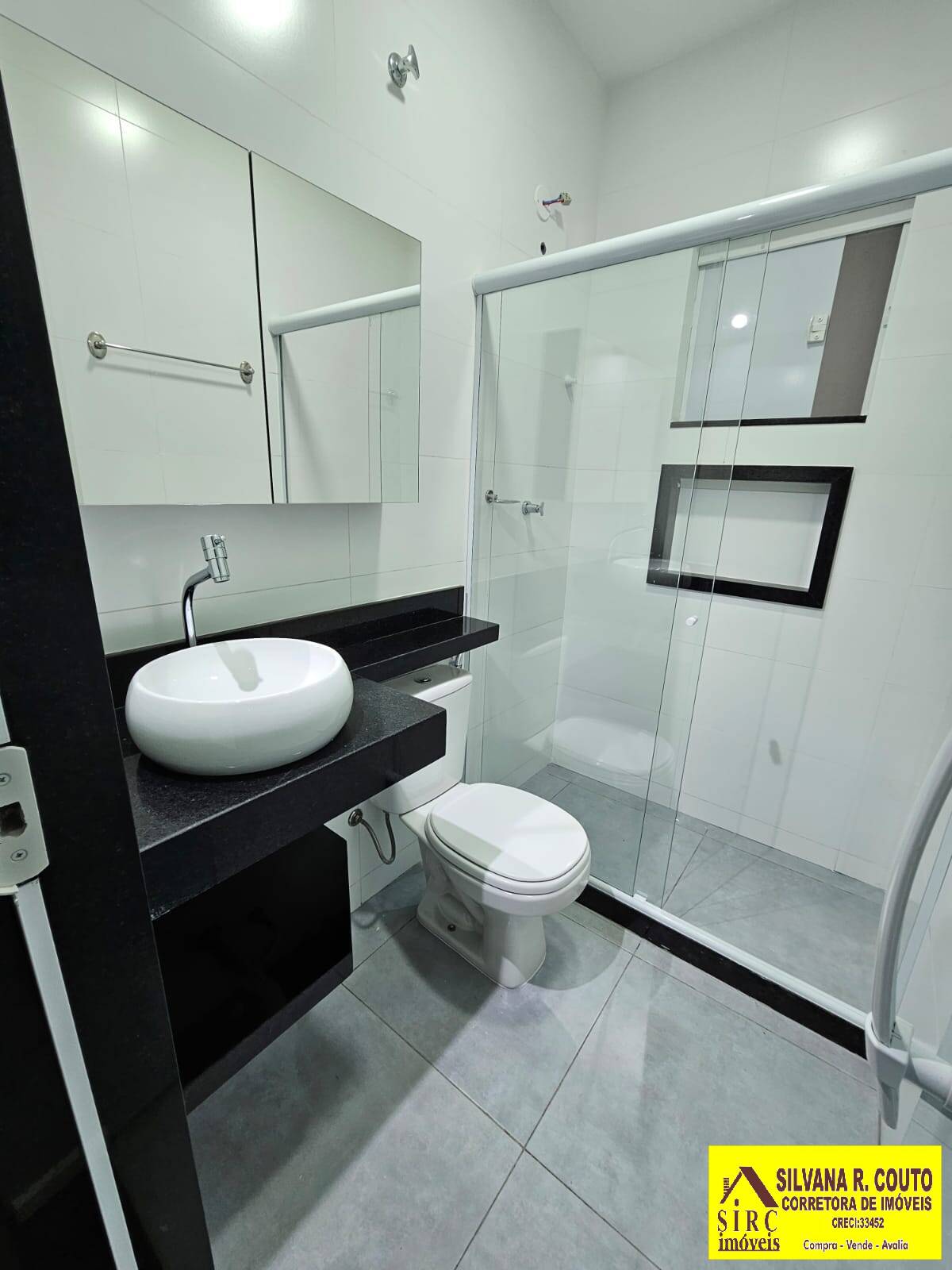 Casa à venda com 4 quartos, 360m² - Foto 14