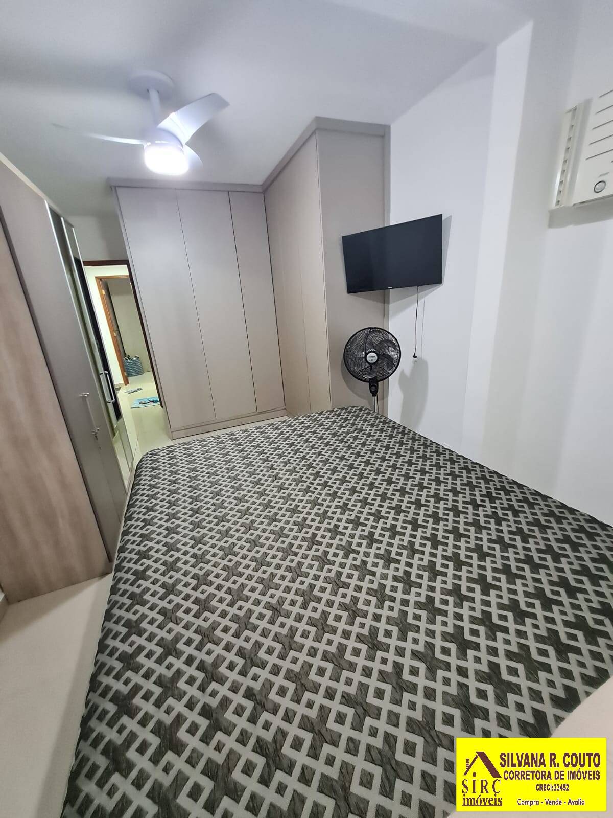 Casa à venda com 4 quartos, 360m² - Foto 31
