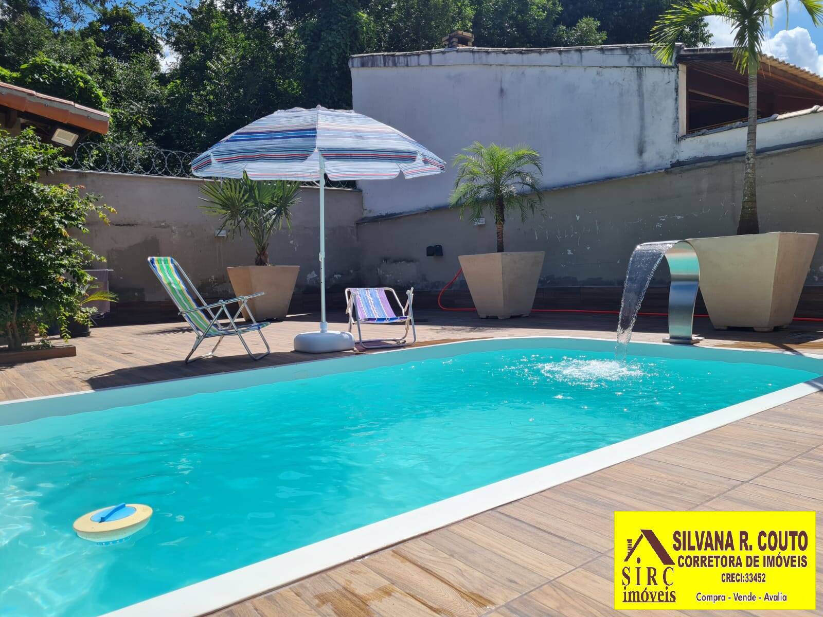 Casa à venda com 4 quartos, 360m² - Foto 3